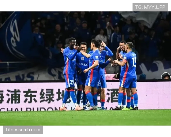 上海申花近期表现出较好状态,连续多场比赛进攻效率提升 上海申花近期表现出较好状态,连续多场比赛进攻效率提升